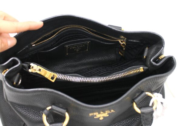 Borsa Prada in pelle nera - Image 4