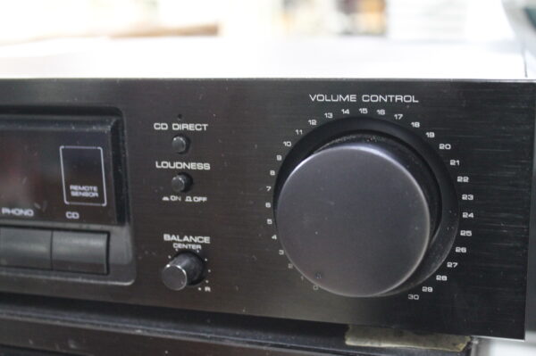Kenwood KC-209 Stereo Control Amplifier - Image 4