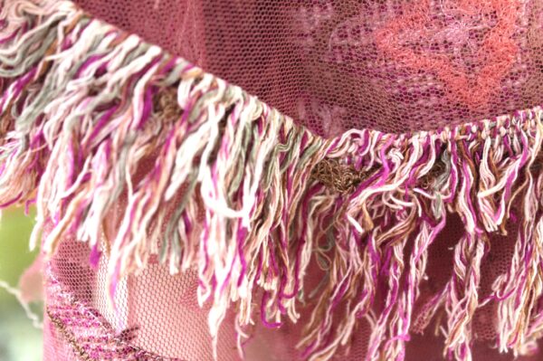 Stola Faliero Sarti rosa con ricami - Image 5
