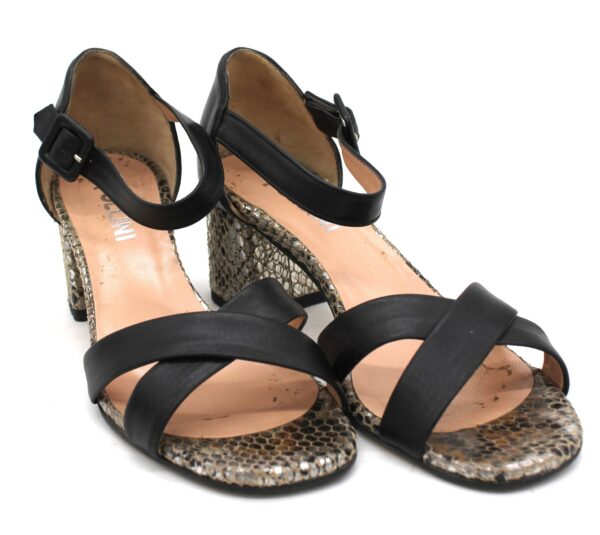 Scarpe sandalo con tacco di Pollini
