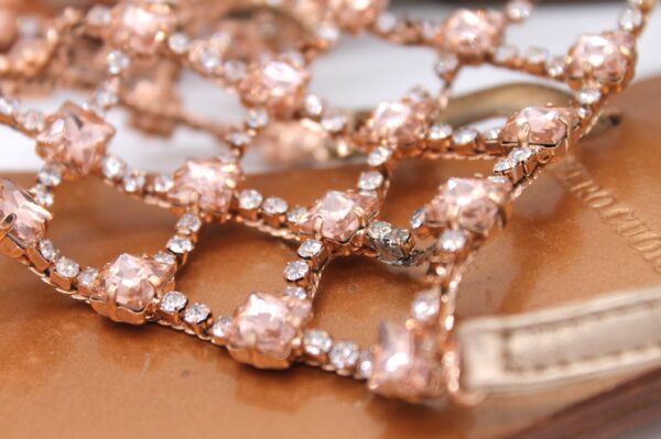 Sandali Emanuelle Vee con strass - Image 4