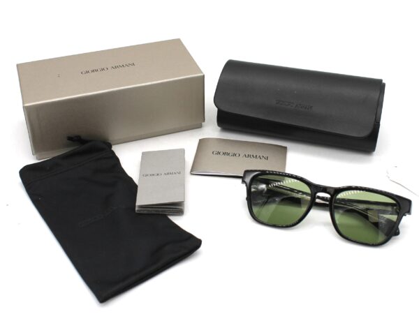 Occhiali da sole Emporio Armani + custodia - immagine 2