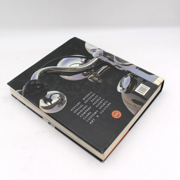 Libro Harley Davidson Storia e Mito - immagine 2