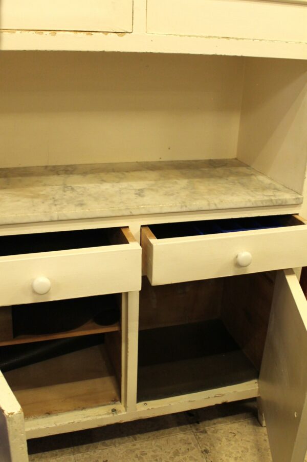Credenza vintage ripiano in marmo - immagine 6