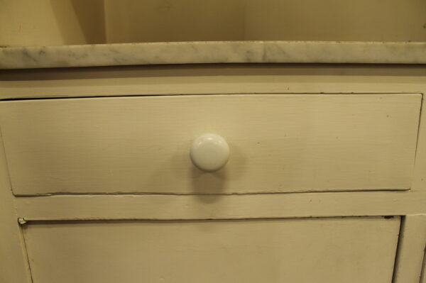 Credenza vintage ripiano in marmo - immagine 7