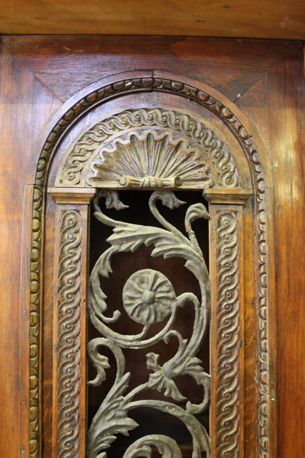Credenza rinascimentale con intagli e colonne - immagine 4