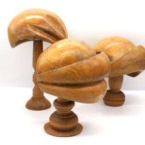 Forma per cappello d'epoca con supporti