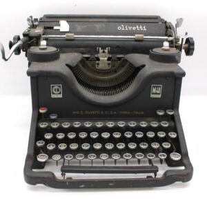 Macchina da scrivere Olivetti M40