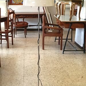 Piantana in metallo e plastica