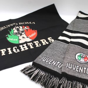 Sciarpa e bandiera Juve Fighters Roma stadio