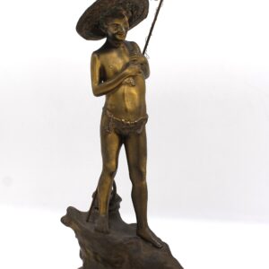 Statua di un pescatore in metallo firmata Varlese
